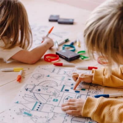 REUSABLE COLOURING MAT: MEDIEVAL CASTLE