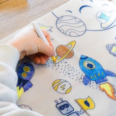 REUSABLE COLOURING MAT: INTO SPACE